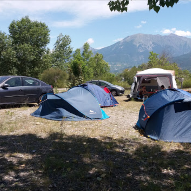 emplacement - Camping La garenne - Crots