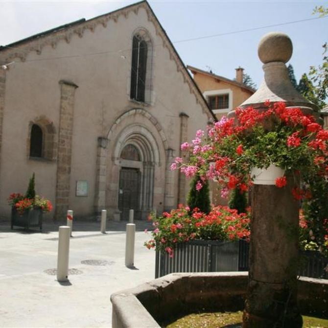 Eglise de Crots